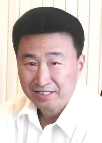 刘持平
