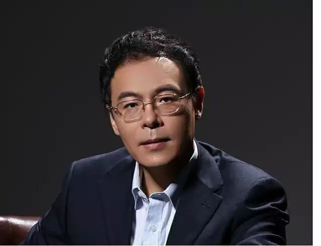路军副教授